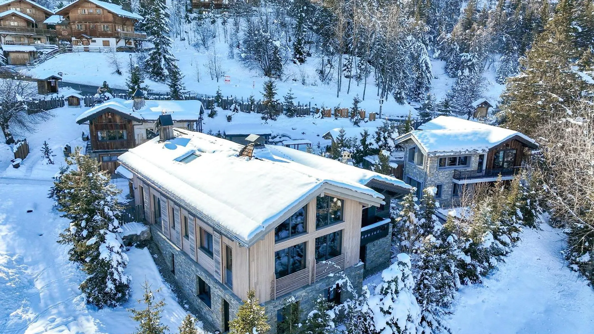 Le Hameau De Marcandou Courchevel Chalet