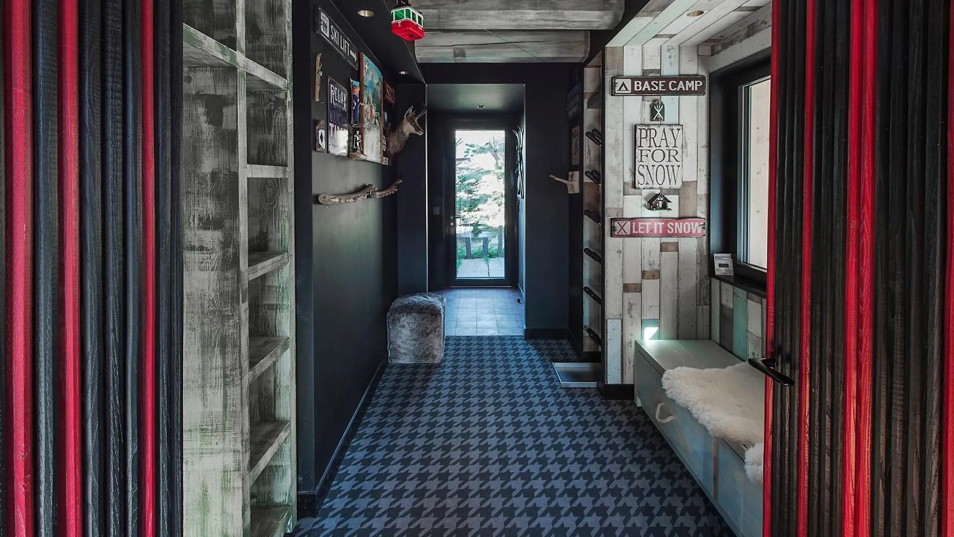 Chalet Le Hameau De Marcandou Courchevel France